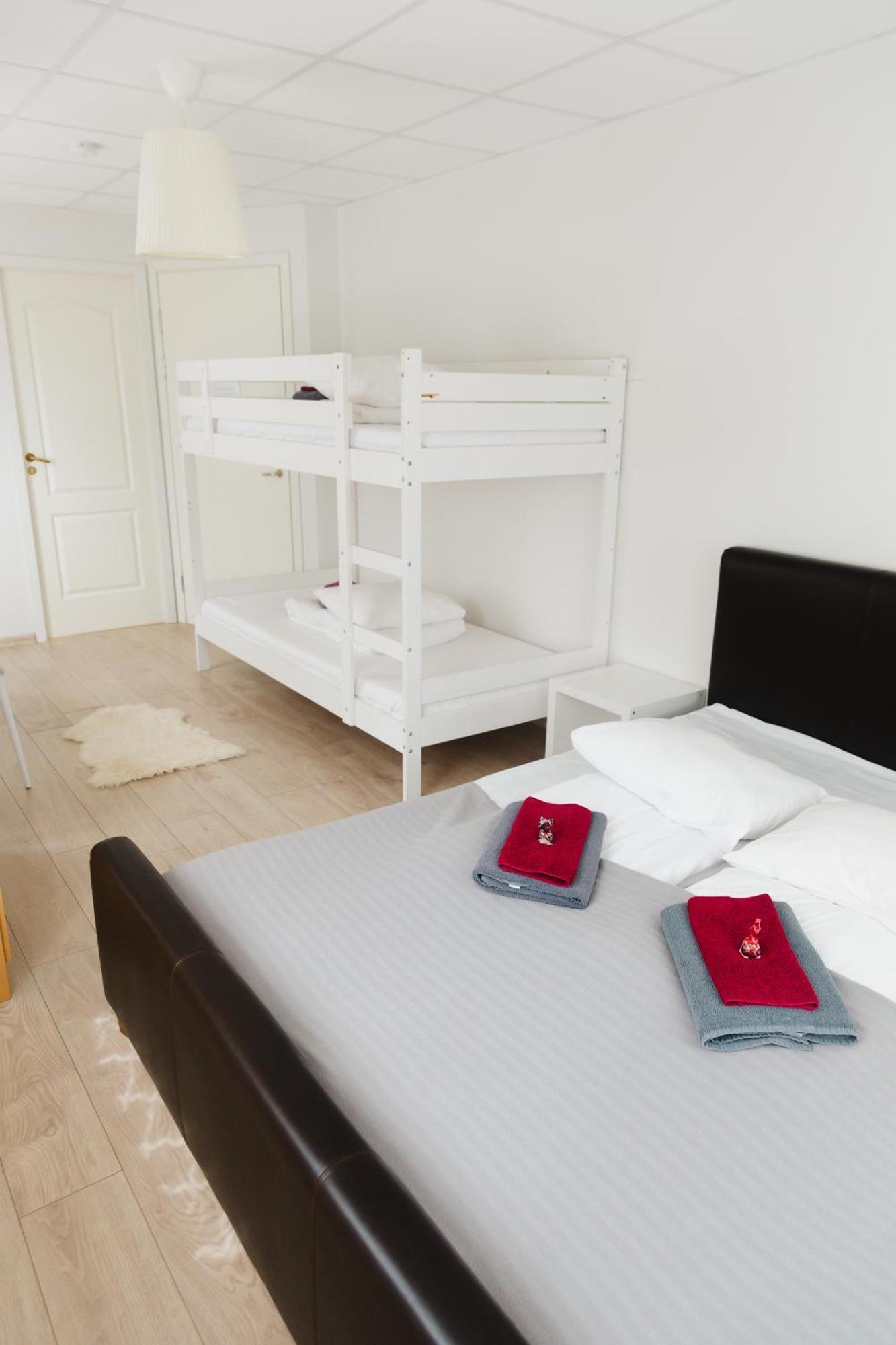 Konrad Family Guesthouse クレサーレ エクステリア 写真