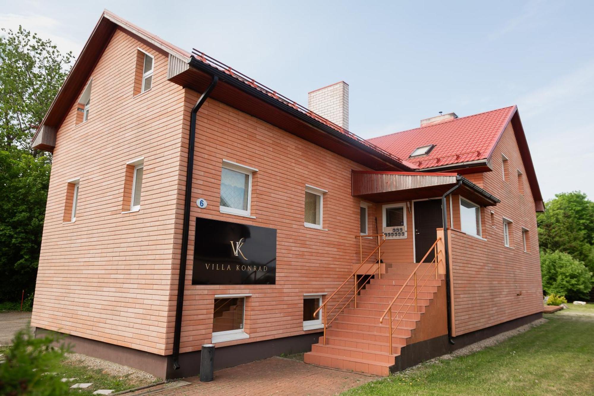 Konrad Family Guesthouse クレサーレ エクステリア 写真