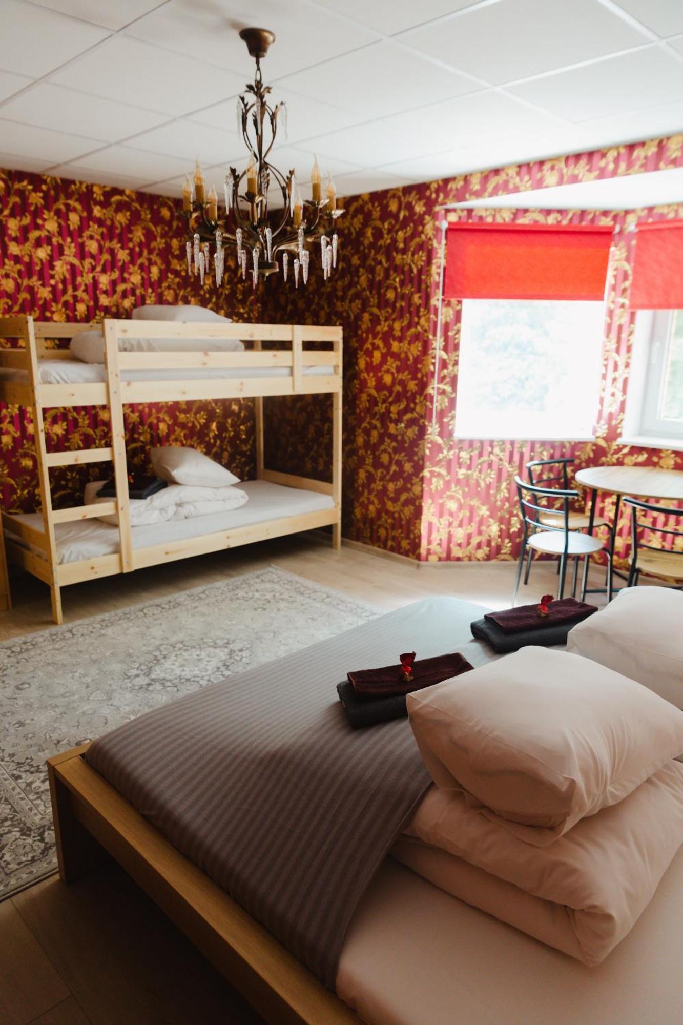 Konrad Family Guesthouse クレサーレ エクステリア 写真