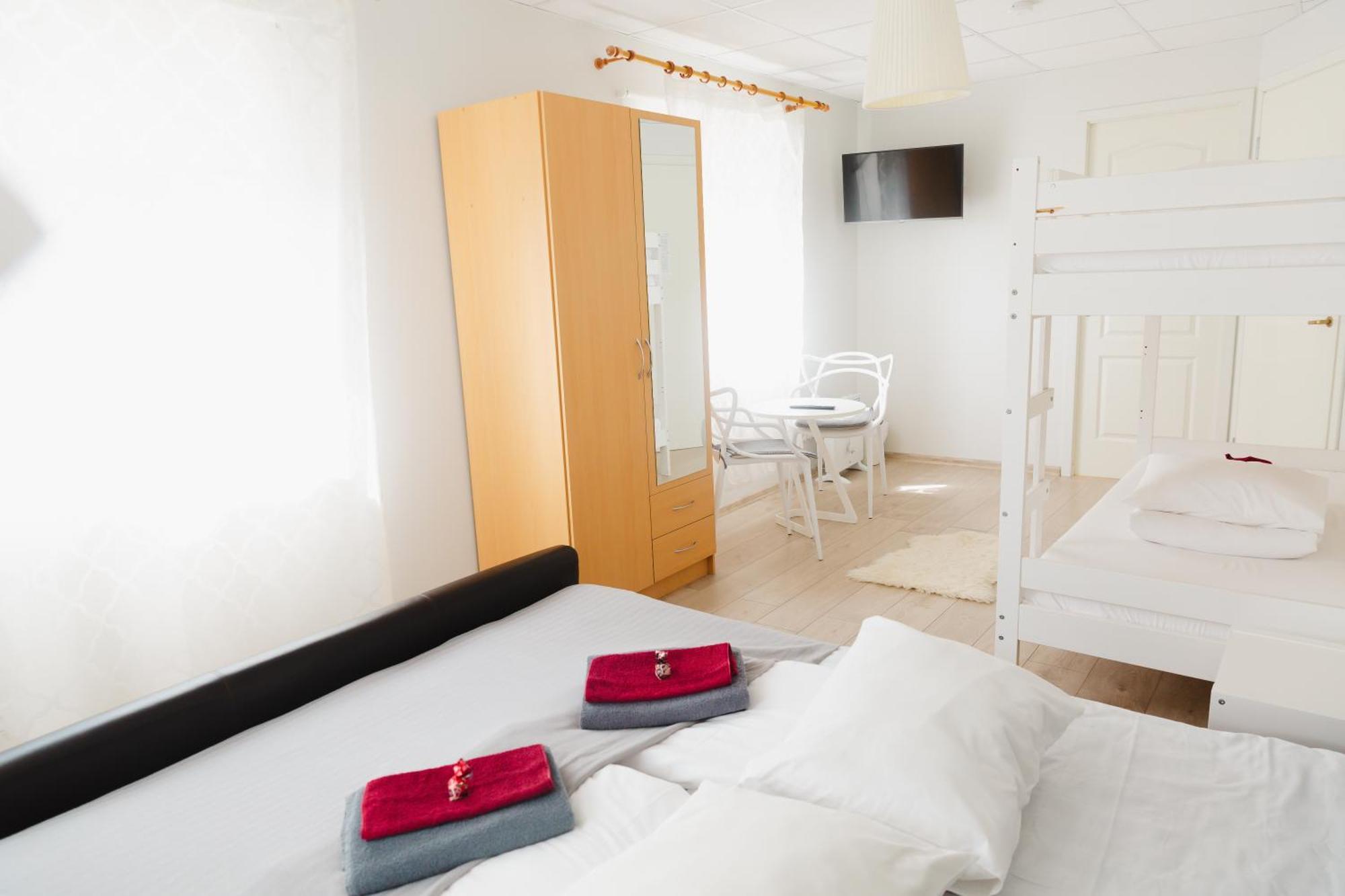 Konrad Family Guesthouse クレサーレ エクステリア 写真